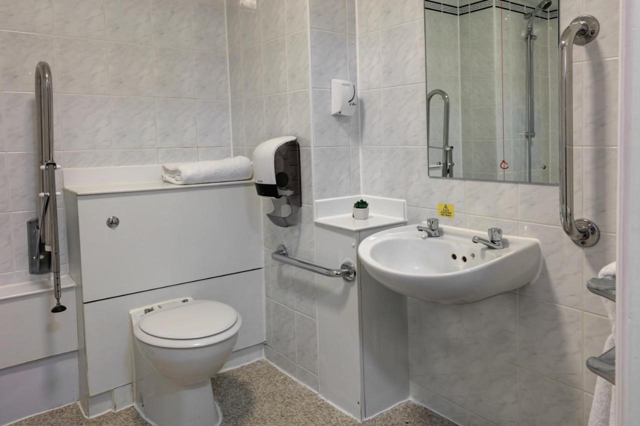 Orchid Epsom; Sure Hotel Collection By Best Western Ngoại thất bức ảnh