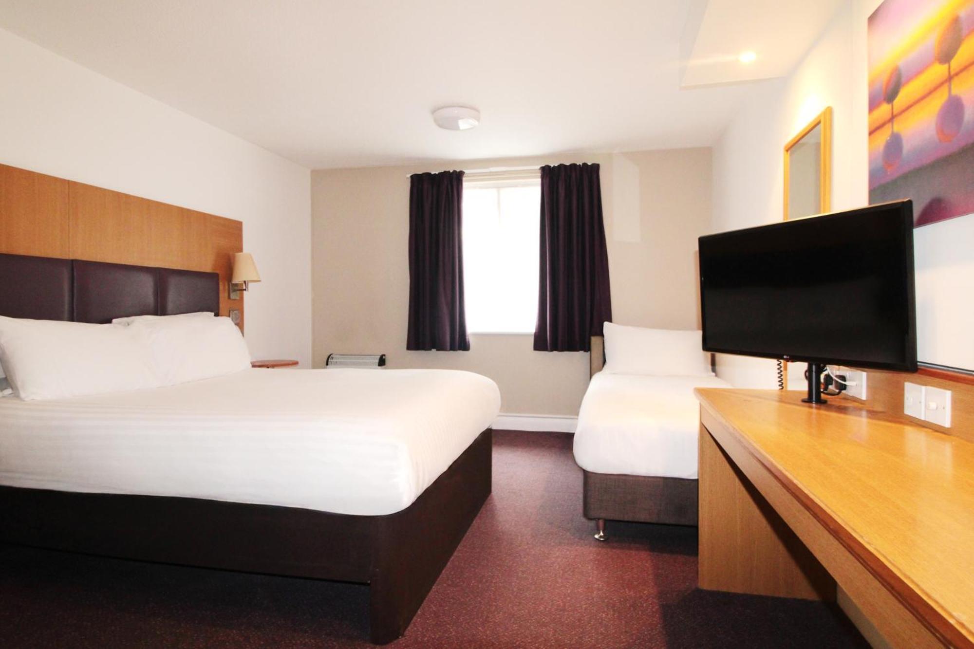Orchid Epsom; Sure Hotel Collection By Best Western Ngoại thất bức ảnh