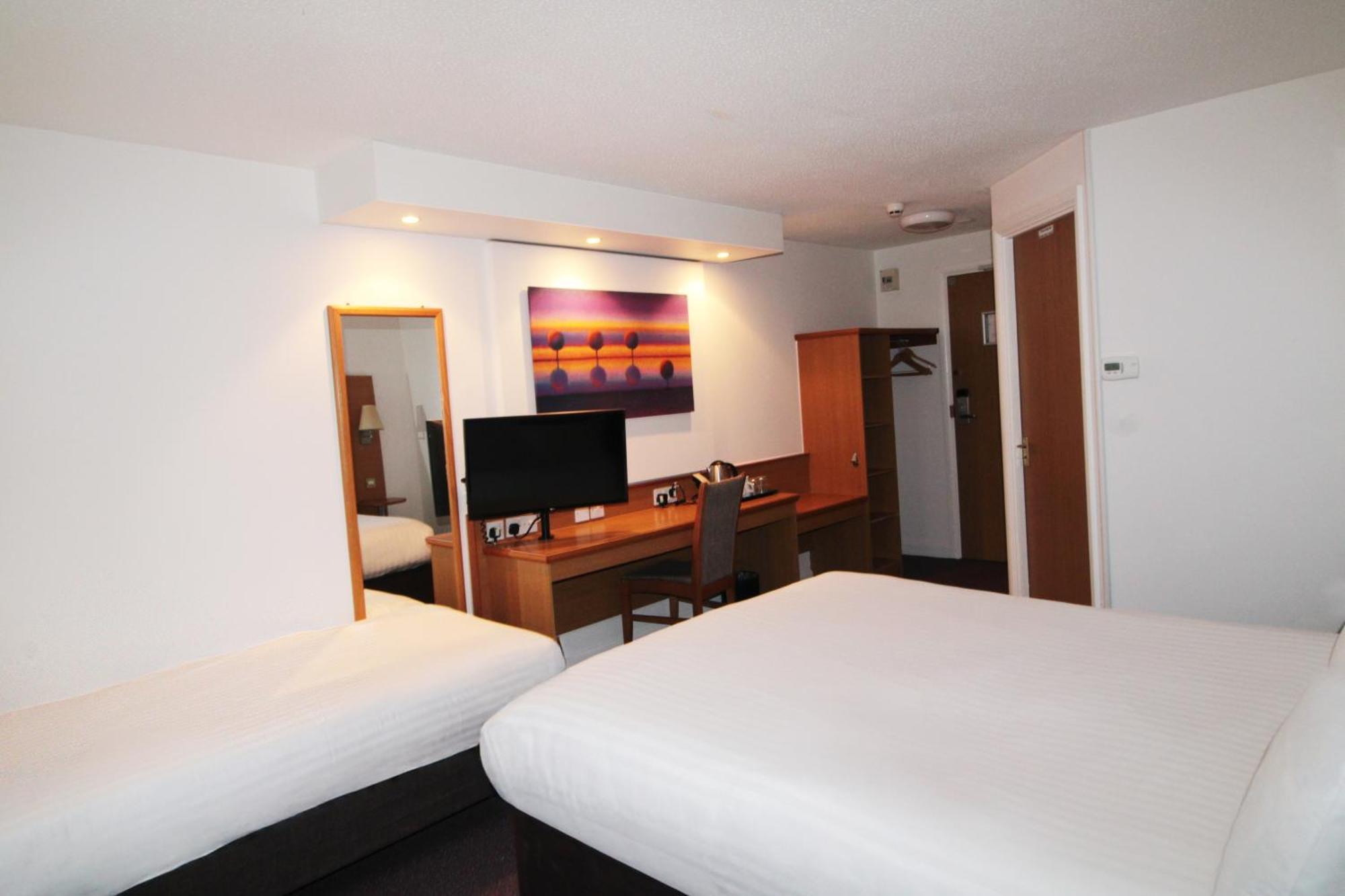 Orchid Epsom; Sure Hotel Collection By Best Western Ngoại thất bức ảnh