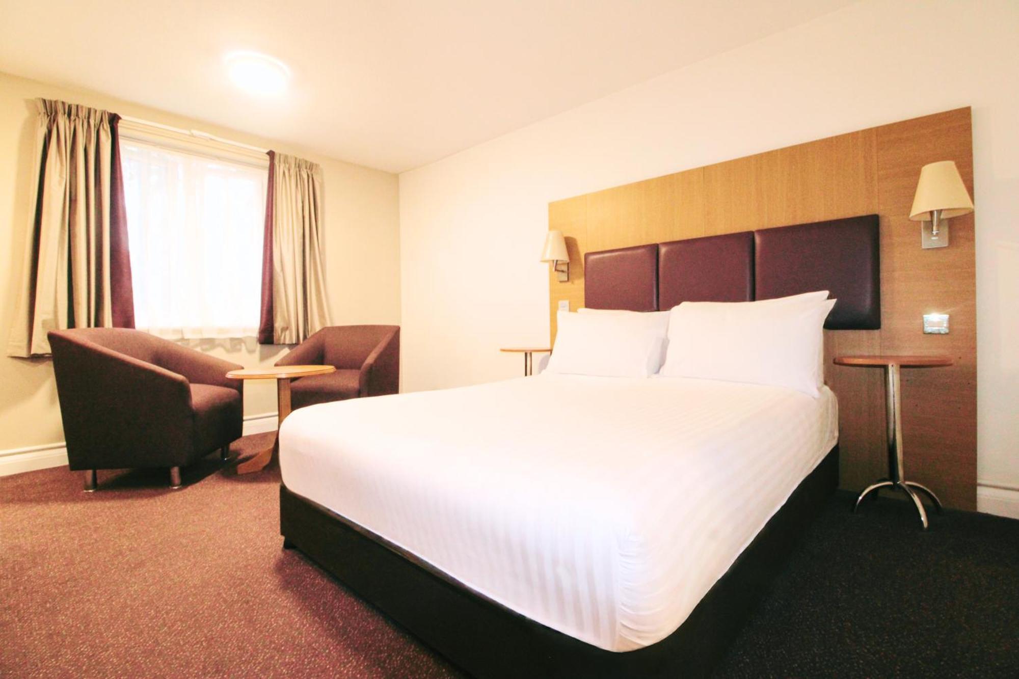 Orchid Epsom; Sure Hotel Collection By Best Western Ngoại thất bức ảnh