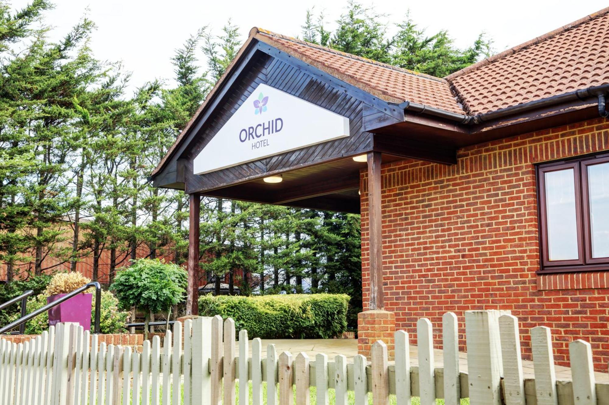 Orchid Epsom; Sure Hotel Collection By Best Western Ngoại thất bức ảnh